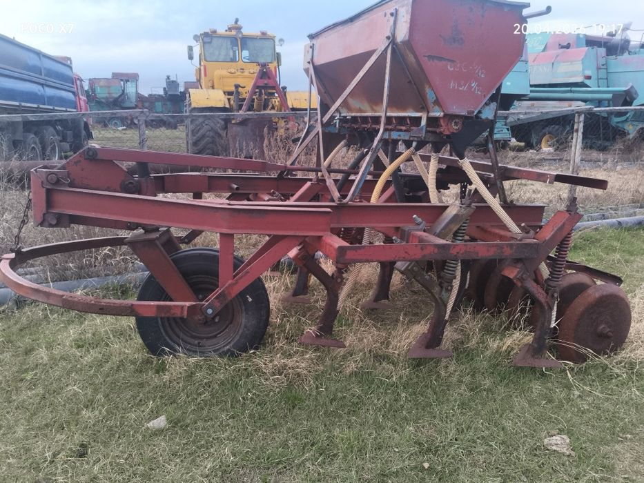 Продам сеялку сзс