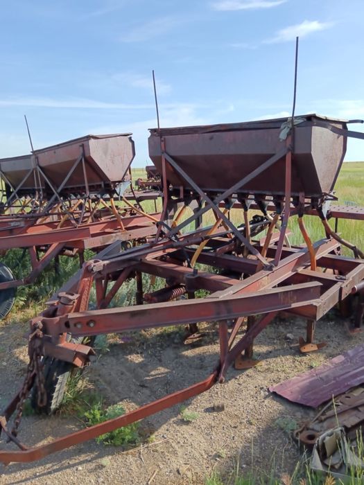 Трактор гусеничный Т-4