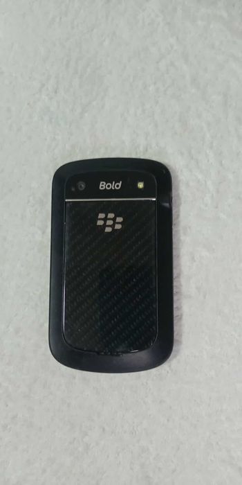 Vand Blackberry 9900 in stare f buna- ca NOU