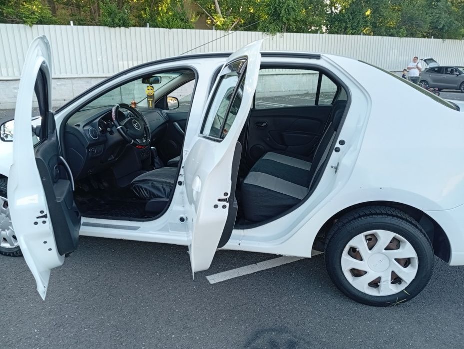 Dacia Logan 1,2 benzină+gpl propietar