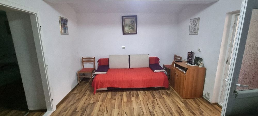 Vând apartament 2 camere cu terasă acoperită, Parter – Câmpia Turzii, Cartier Lut