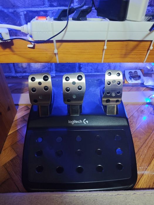 Logitech  G29 + shifter(шифтър)