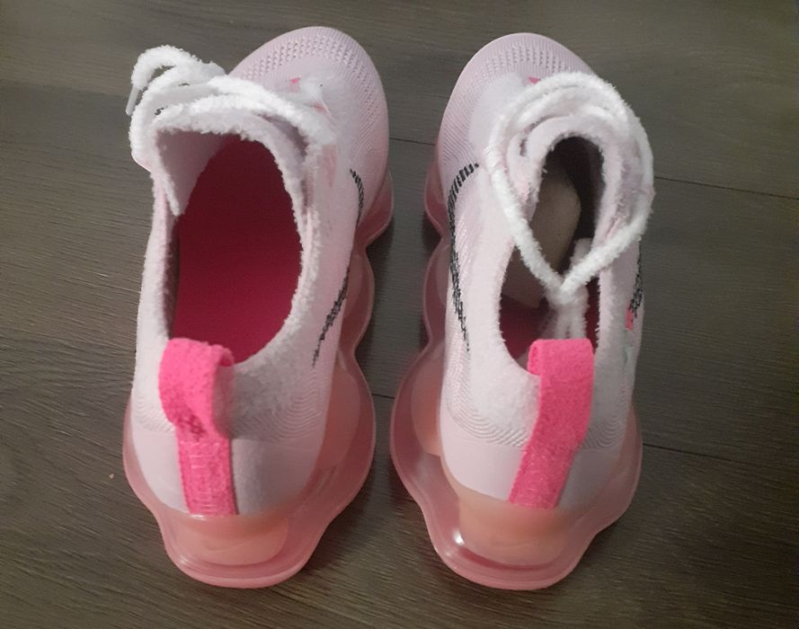 Маратонки Nike Air Scorpion розови Pink