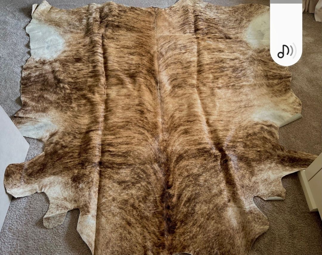 Килим естествена кожа гр. Разград Бели Лом • OLX.bg