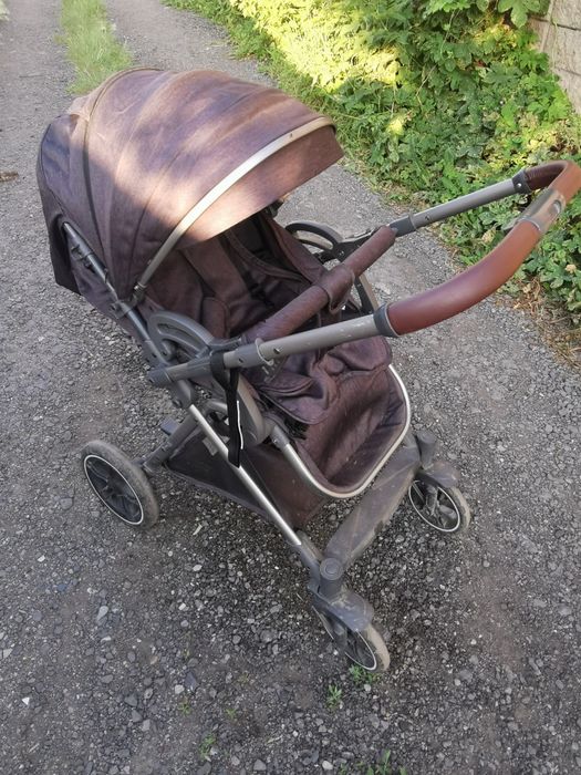 Продам коляску Teknum
