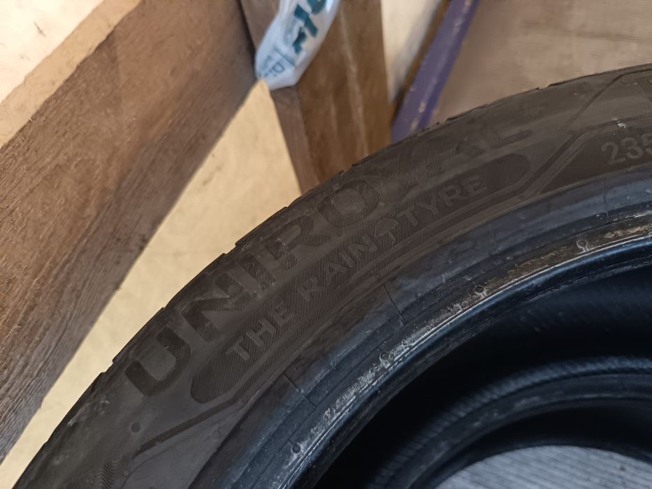 Anvelope vara 235 45 17 uniroyal. 2020 +5mm