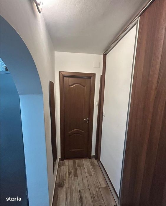 Apartament 2 camere-Zona Sud - 52 mp -54000 euro negociabil
