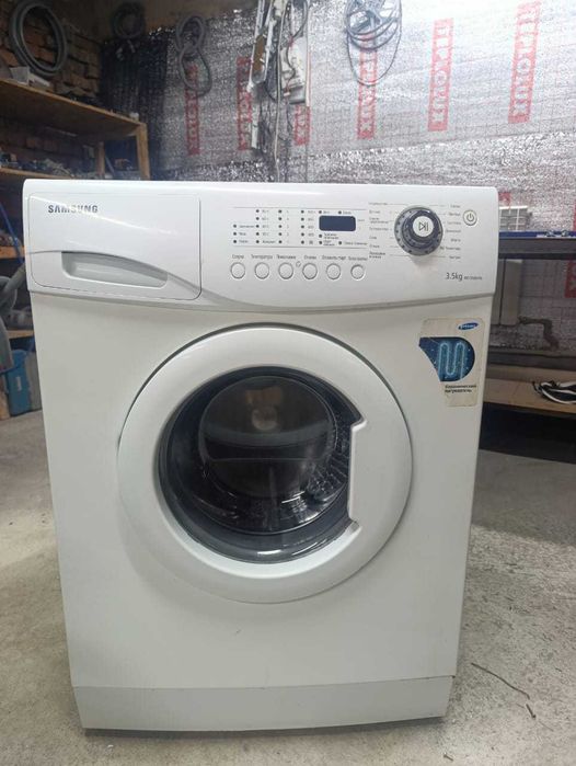 Продам стиральную машинку Samsung