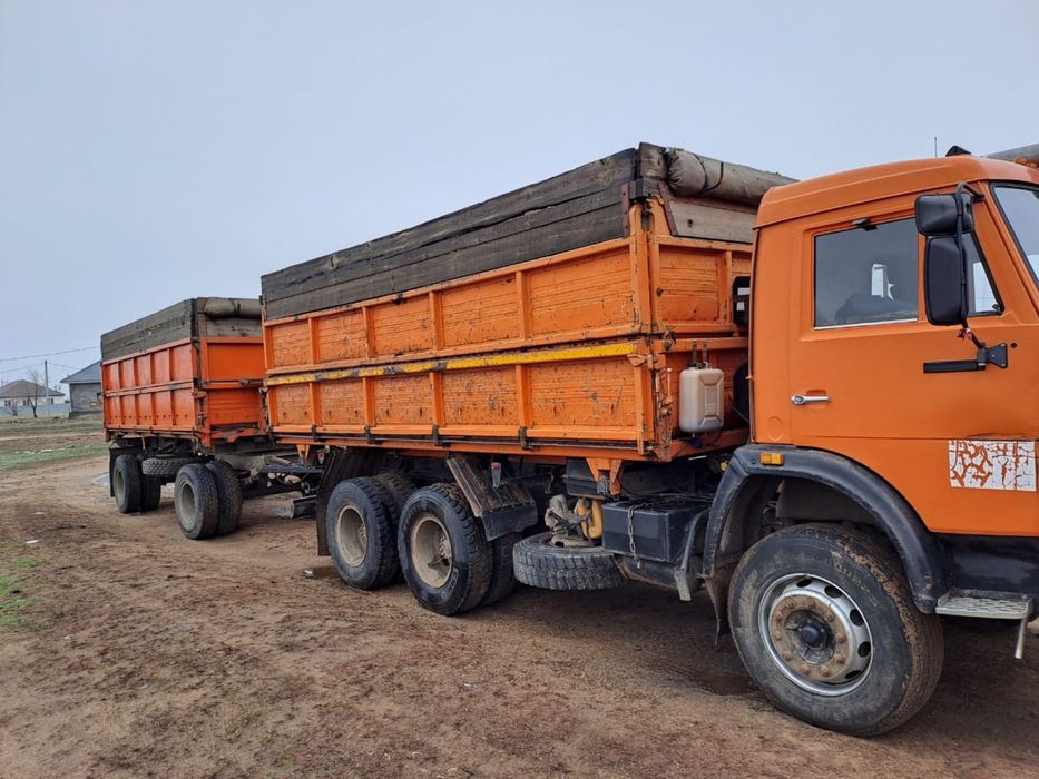 Камаз с прицепом сельхозник