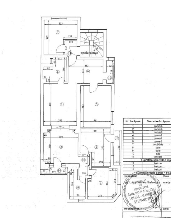 Apartament de 6 camere in vila