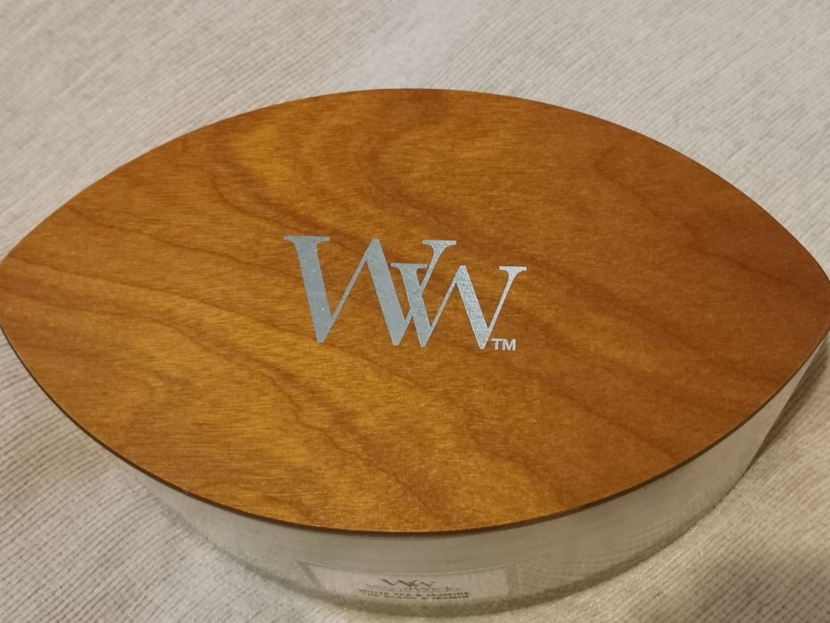 WoodWick ароматна свещ
