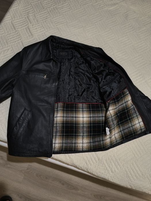 Продам кожаную куртку