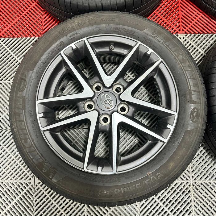 Jante Toyota Avensis Auris Corolla Camry Yaris Cross R16 TVA21%