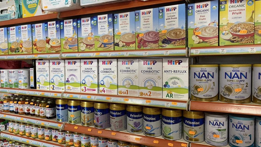 Адаптирани млека на цени от 18 лв