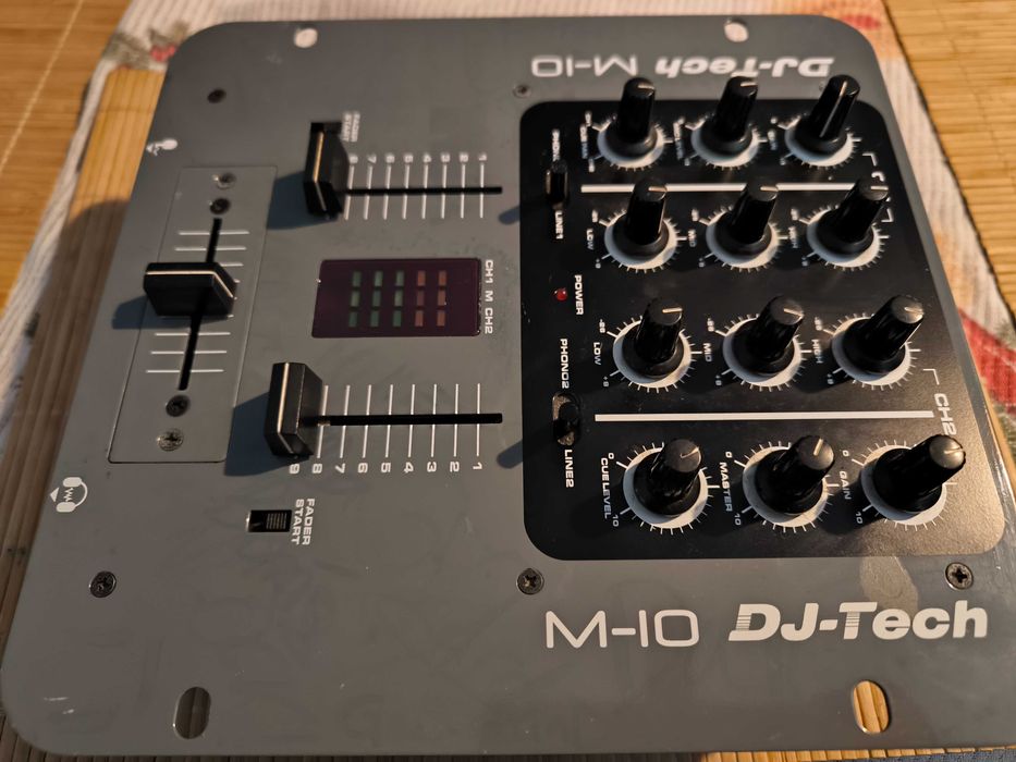 Dj mixer DJ Tech M 10 миксер смесител пулт