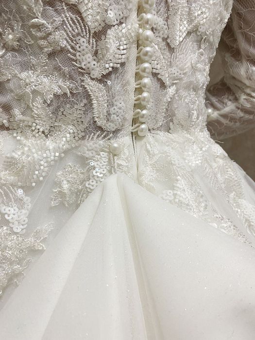 Изумительное свадебное платье