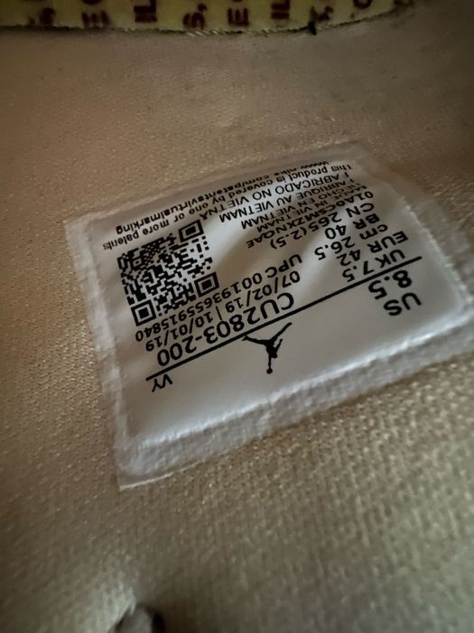 Nike Air Jordan 1 Mid Fearless Maison Château Rouge