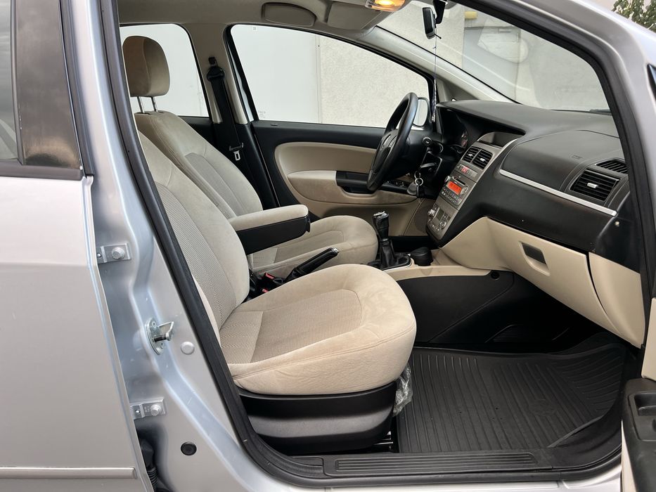 Fiat LINEA 90.000 Km Reali 1.3 diesel 2009 Unic Propietar EXEMPLAR !