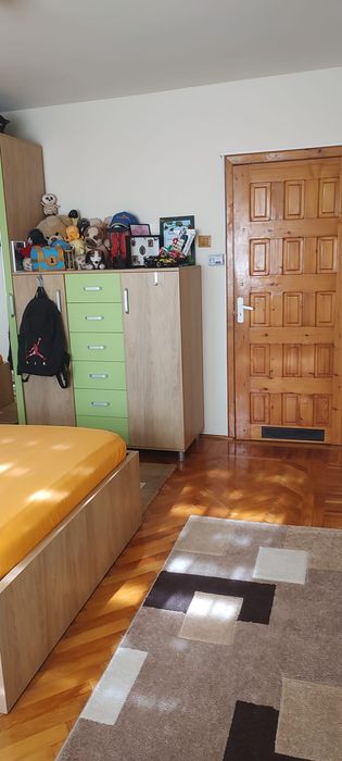 Apartament 2 camere de vanzare