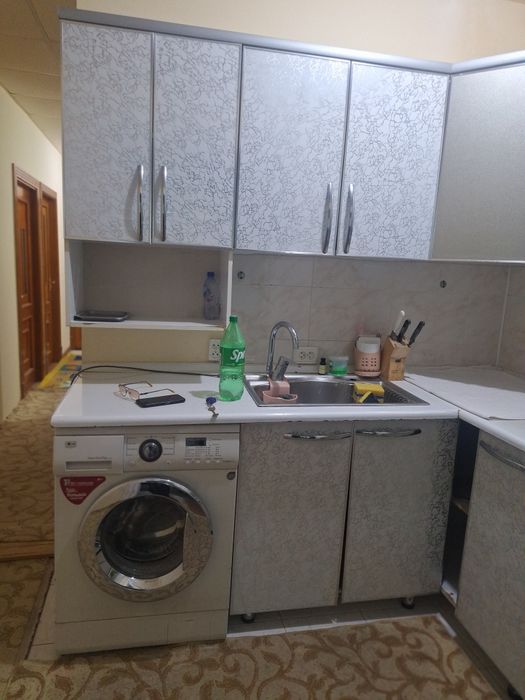 Квартира ижорага мик 1эт  3 хоналик