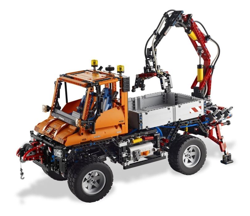 Lego Technic 8110 Unimog