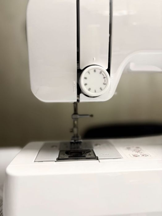 Mașina de cusut oferta