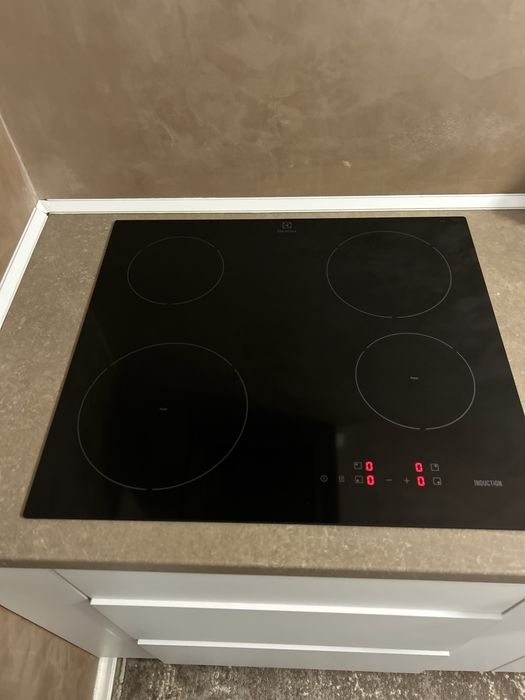Plita inductie Electrolux