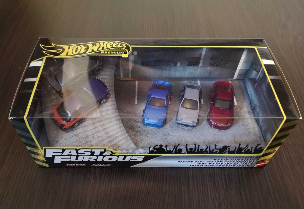 Masinute Hot Wheels Diorama Fast & Furious Tokyo Drift Nissan