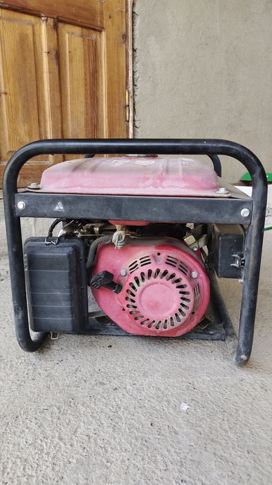 Генератор бензиновый