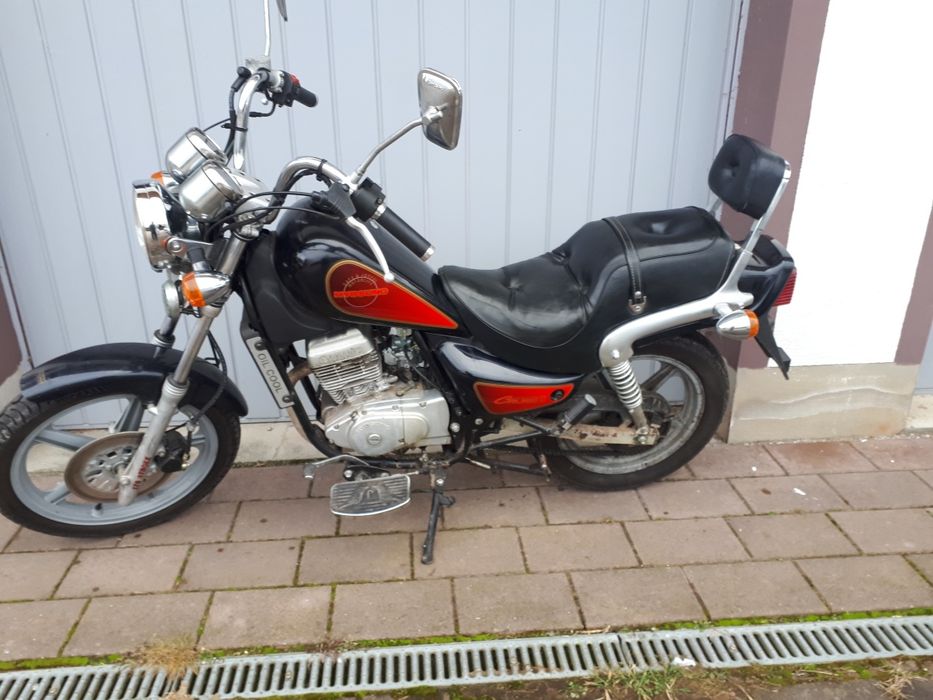 Vand motocicleta Hyosung Cruise ll 125cc