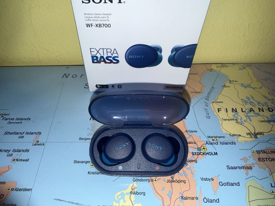 Слушалки sony.Супер бас и уникален звук.