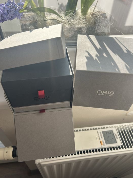 Oris Aquis Date Relief 43.5mm