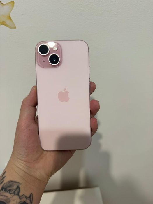 Продам iPhone 15