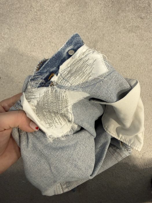 Меки, износени дънки