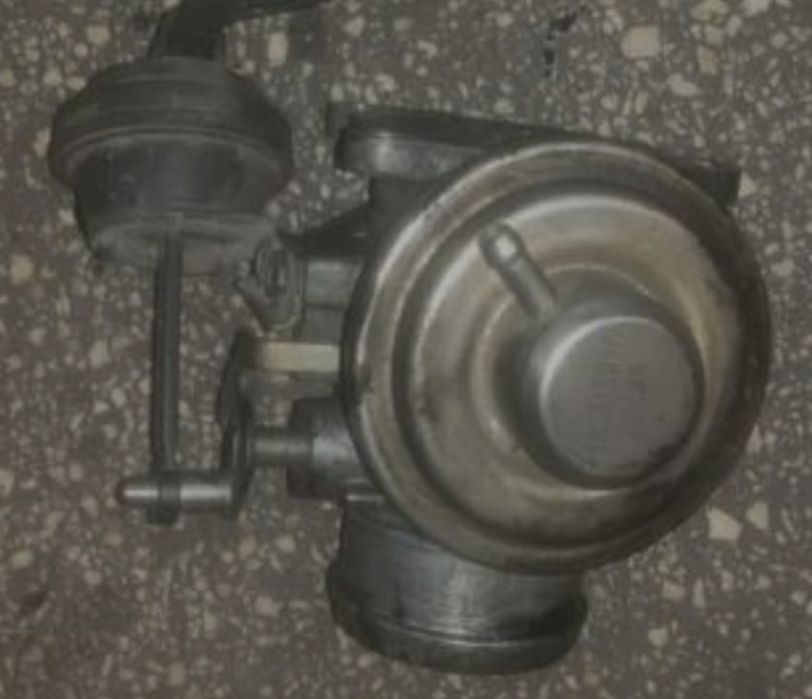 Clapeta acceleratie 1.9tdi Golf 4/Bora/Audi a3/Octavia 1 cod 038131501