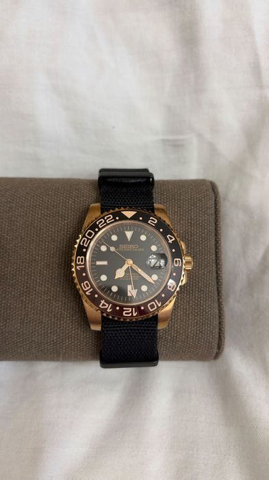 Часовник Vostok Seiko