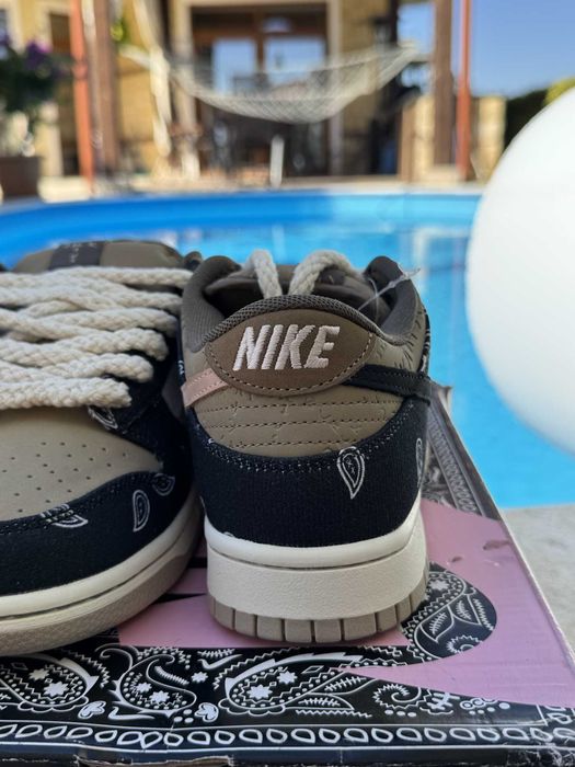 Nike Dunk Low Travis Scott Кецове 39 EUR + Кутия + Връзки Нови
