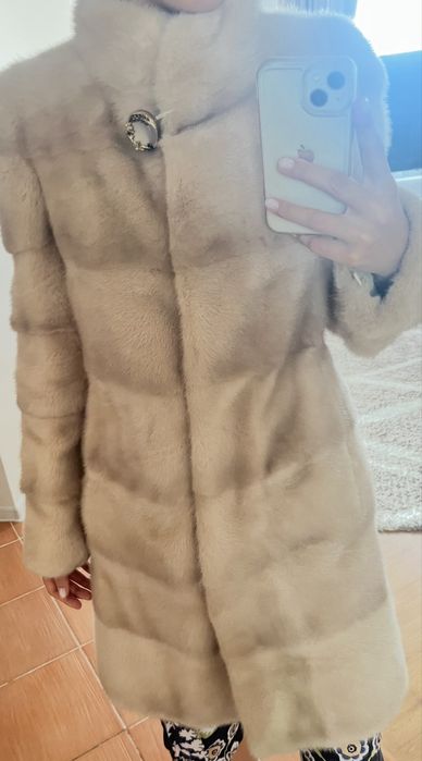 Продаю норковую шубу