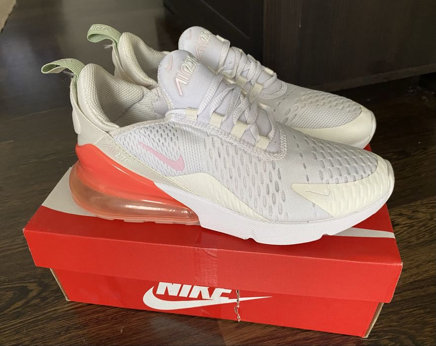 Nike Air Max 270