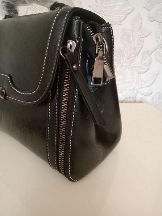 Женская черная  сумочка
