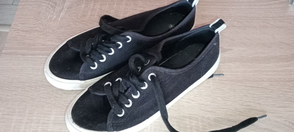 Кецове H&M номер 36 - НОВИ