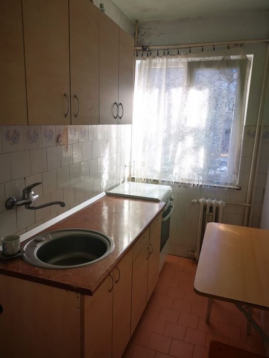 Închiriez apartament Vlaicu