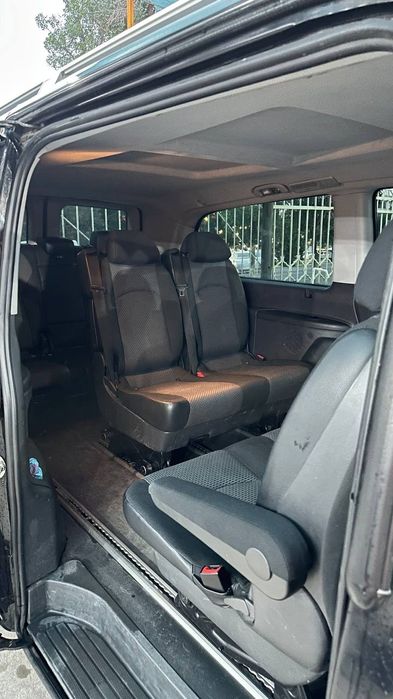 Mersedes vito. Long. Full.