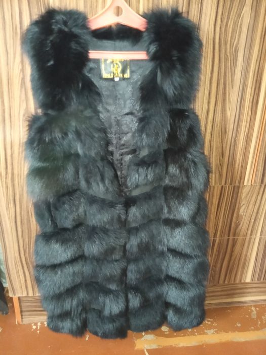 Продам жилетку писец