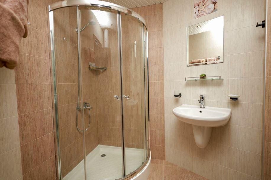 Дава се под наем Двустаен апартамент в Бургас, Сарафово - 65 кв.м за 433.5 € - Снимка #3