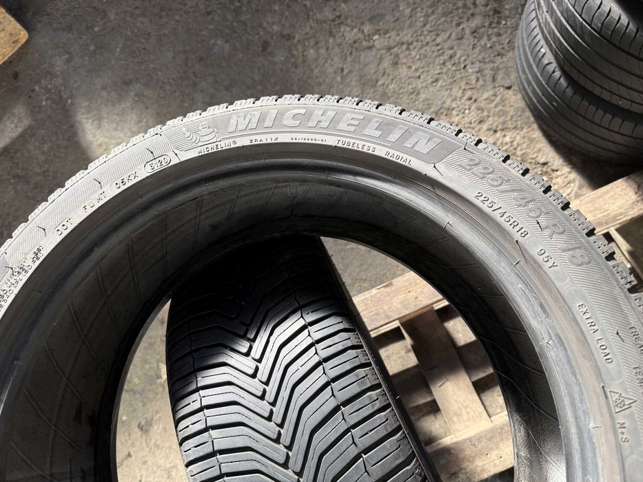 2x Anvelope All Season 225/45 r18 M+S - Michelin CrossClimate