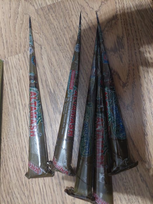 Индийский хна  для  хосписа  для  рук .