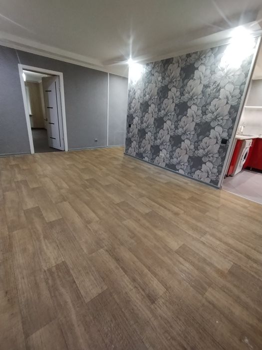 Продам квартиру Назарбаева 38