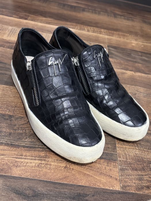 Giuseppe zanotti 44