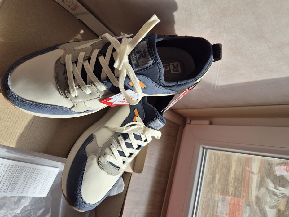 Нови обувки много удобни 44(44.5) номер